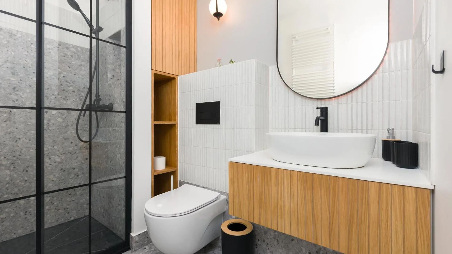 Szmulki Loft Warszawa By Aparo - Metro, Koneser, Stare Miasto, Dworce, Spacer Nad Wisla, Winda, Balkon 0*,  Polen
