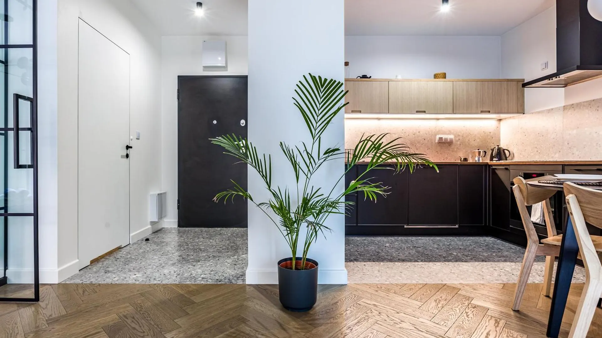 Szmulki Loft Warszawa By Aparo - Metro, Koneser, Stare Miasto, Dworce, Spacer Nad Wisla, Winda, Balkon Warsaw