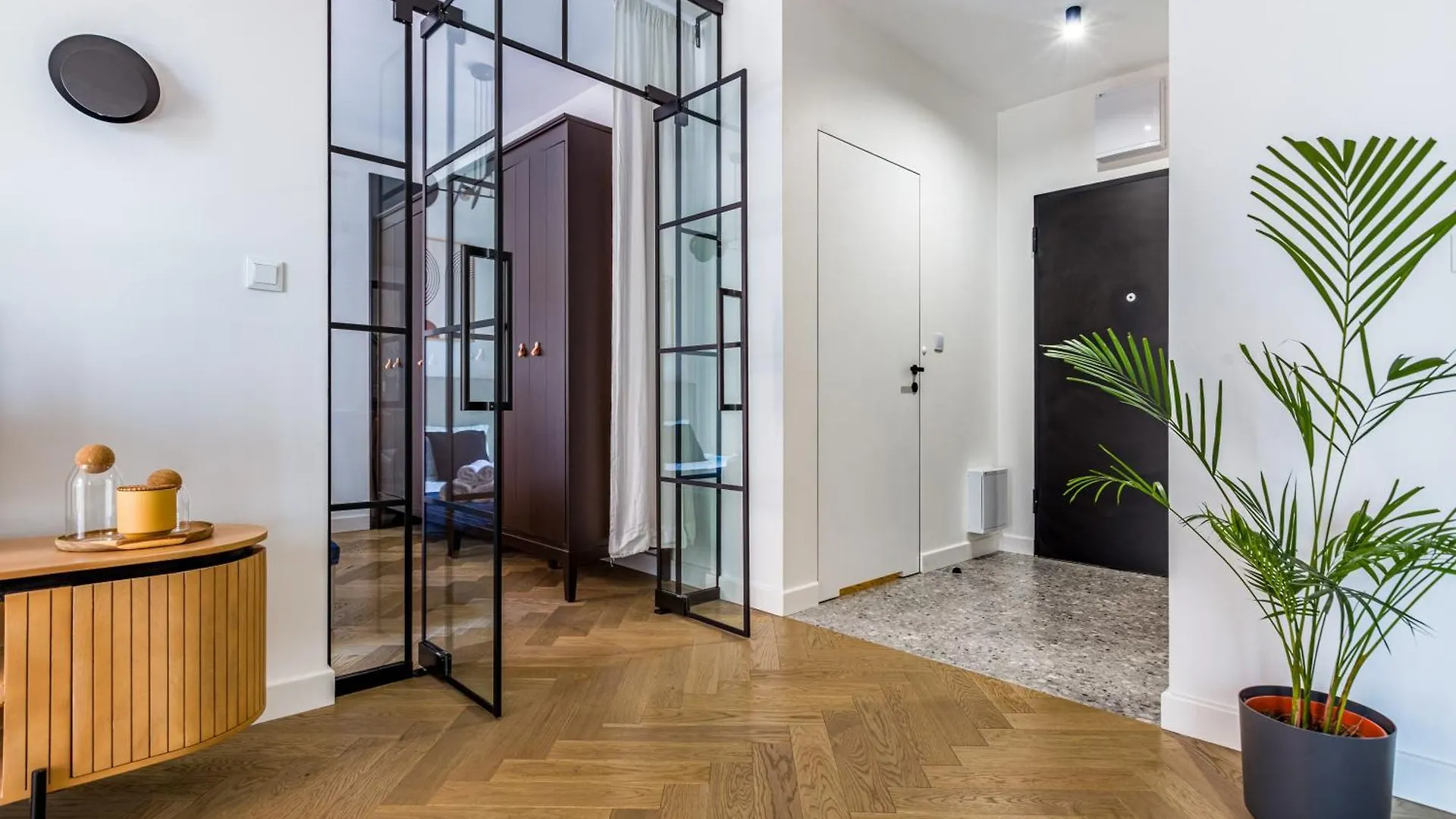 Apartment Szmulki Loft Warszawa By Aparo - Metro, Koneser, Stare Miasto, Dworce, Spacer Nad Wisla, Winda, Balkon